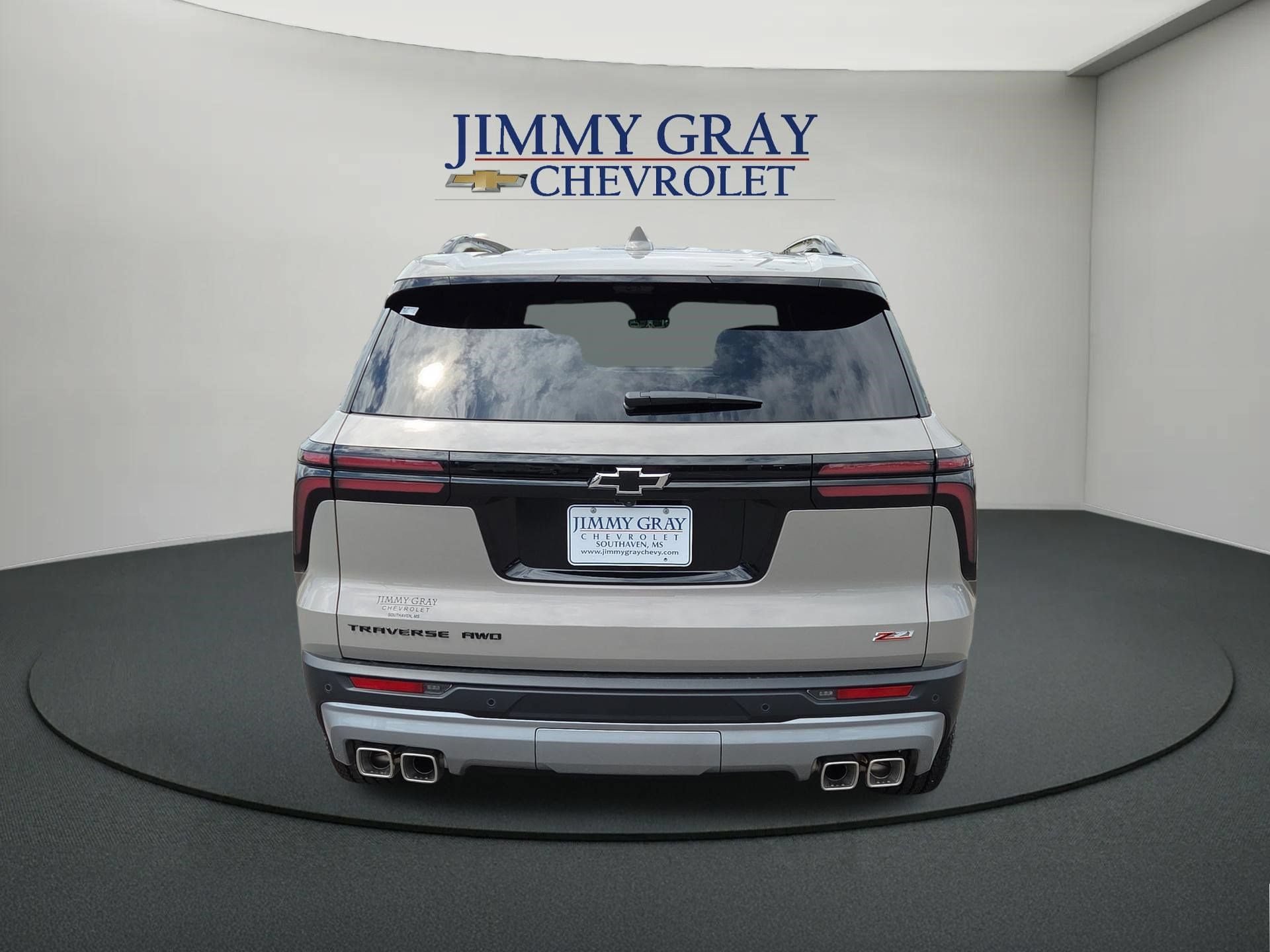 New 2026 Chevrolet Traverse Z71 w/ Enhanced Driving Package AWD/4WD image 4