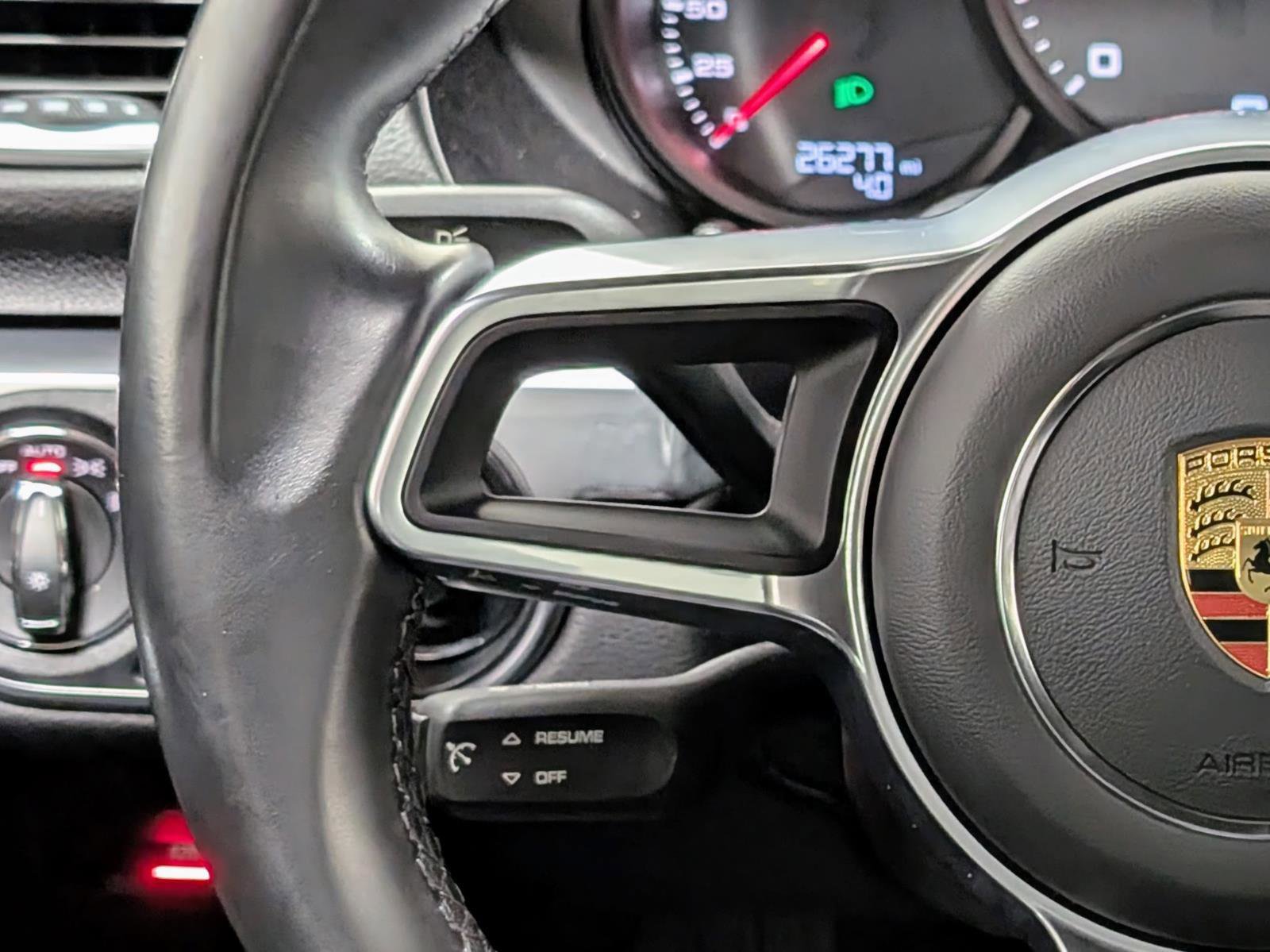 Used 2022 Porsche 718 Cayman image 30