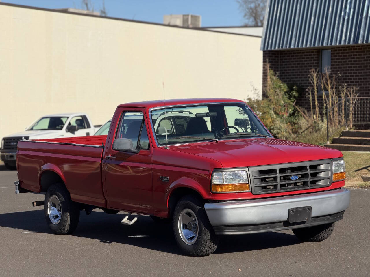 Used 1996 Ford F150 2WD Regular Cab image 3