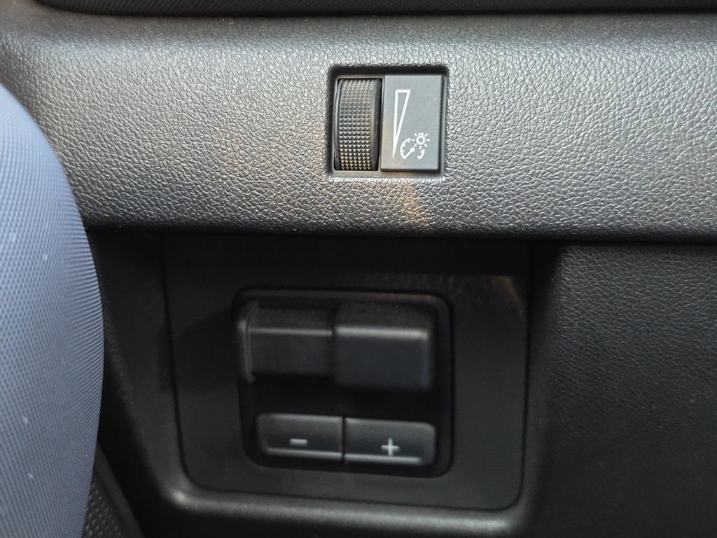 Certified 2024 Chevrolet Colorado Z71 w/ Z71 Convenience Package 2 image 34