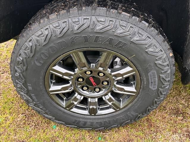 New 2026 GMC Sierra 1500 AT4X image 14