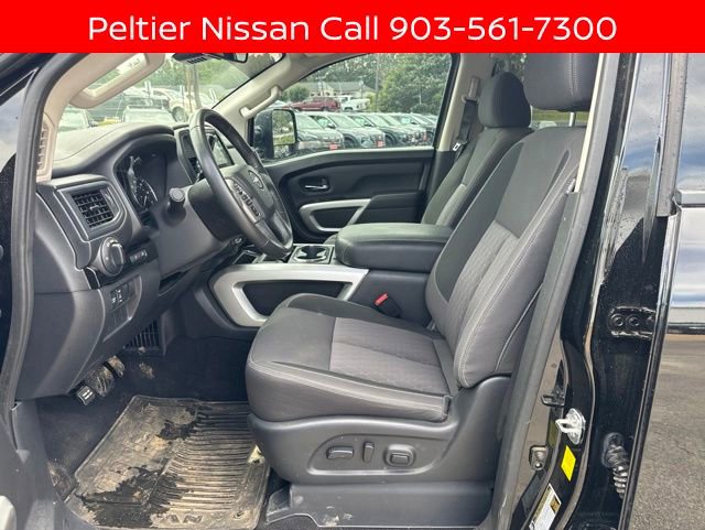 Certified 2024 Nissan Titan SV w/ SV Convenience Package AWD/4WD image 10