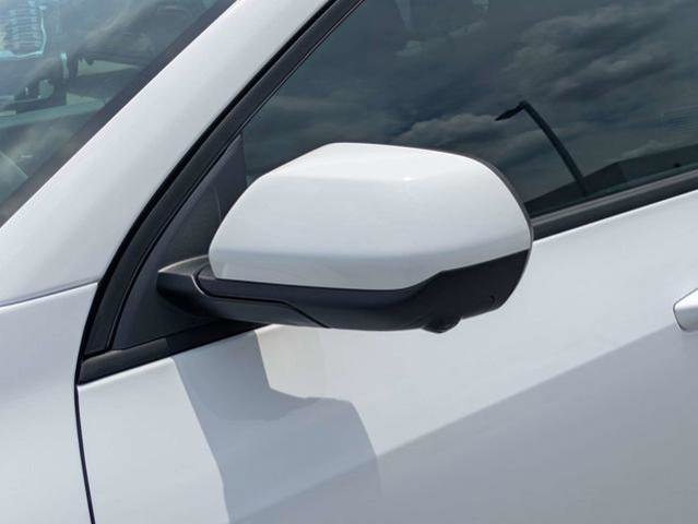 New 2026 Chevrolet Equinox LT w/ Convenience Package II FWD image 13