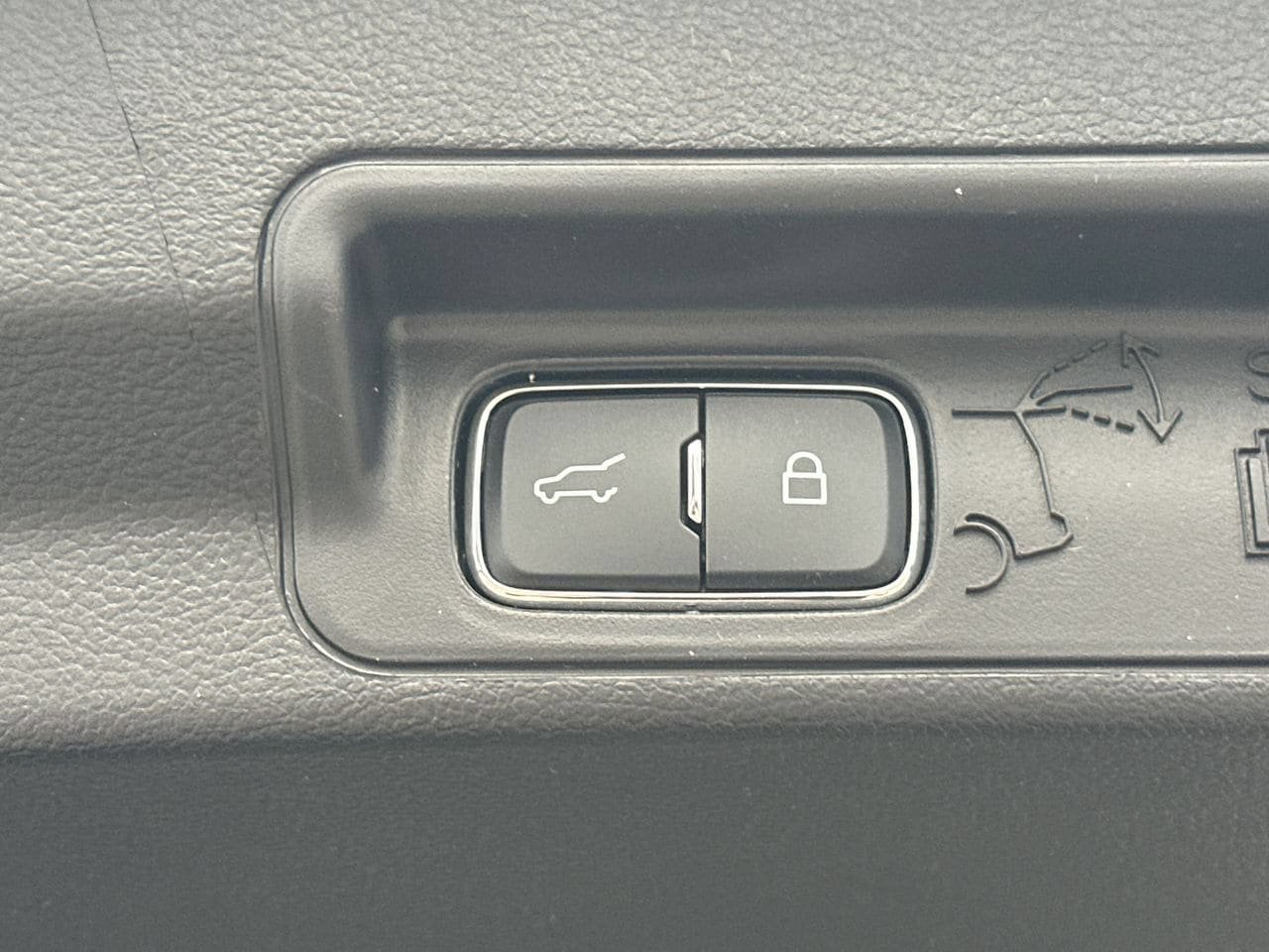 New 2026 Ford Explorer Active w/ Active Comfort Package RWD image 19