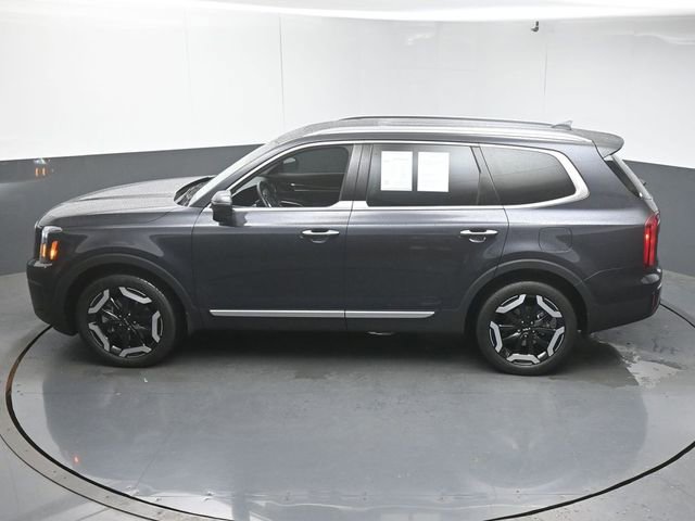 Used 2025 Kia Telluride S FWD image 46