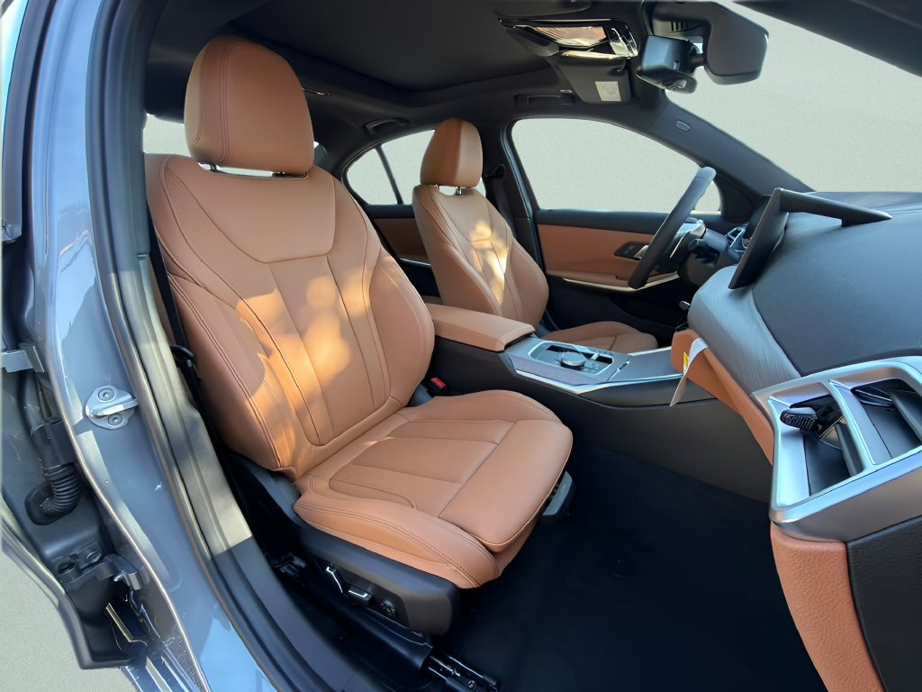 New 2026 BMW 330i Sedan w/ Premium Package RWD image 22