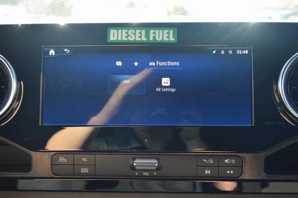 Used 2025 Mercedes-Benz Sprinter 2500 image 32