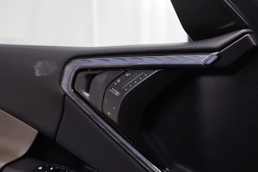Certified 2025 BMW X3 xDrive30i image 7