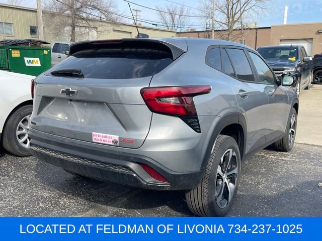 Certified 2024 Chevrolet Trax RS image 3