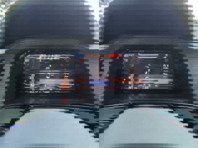 Used 2024 Volkswagen Atlas SEL Premium R-Line image 27