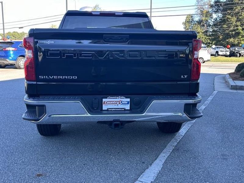 Used 2025 Chevrolet Silverado 1500 LT image 8