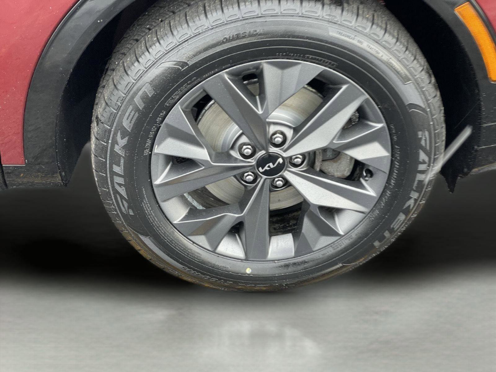 Used 2023 Kia Sportage SX Prestige image 12