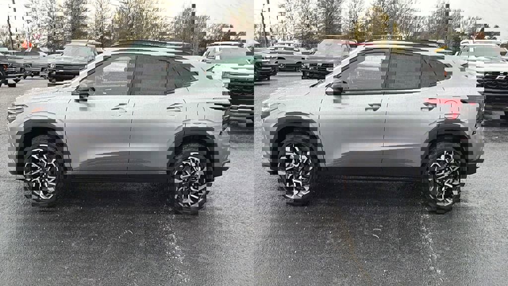 New 2026 Chevrolet Trax RS w/ Sunroof Package image 8