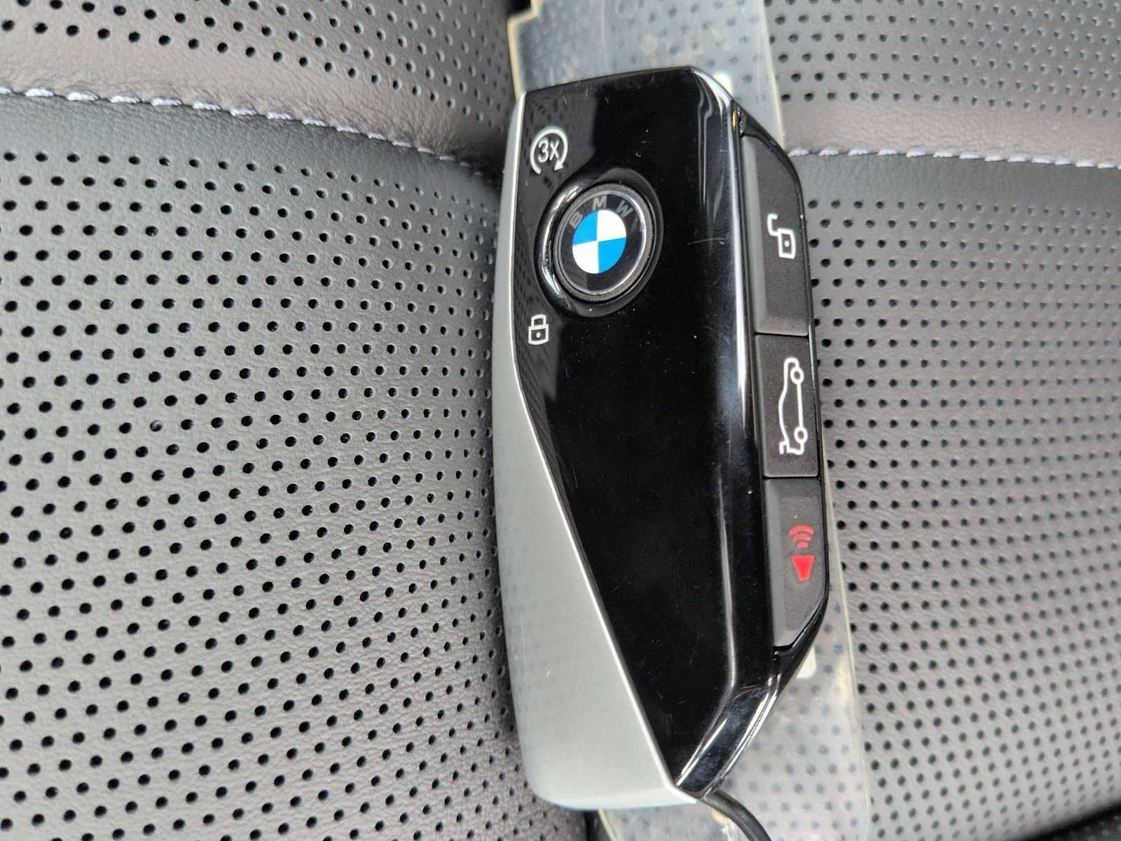 New 2026 BMW i7 xDrive60 w/ Executive Package image 37