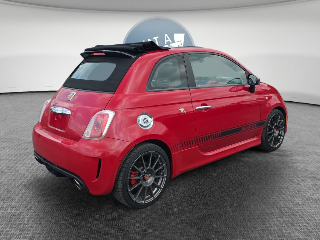 Used 2013 FIAT 500 Abarth w/ Beats Audio Pkg FWD image 3