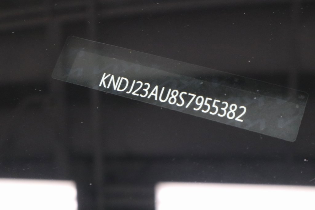 Used 2025 Kia Soul LX image 32