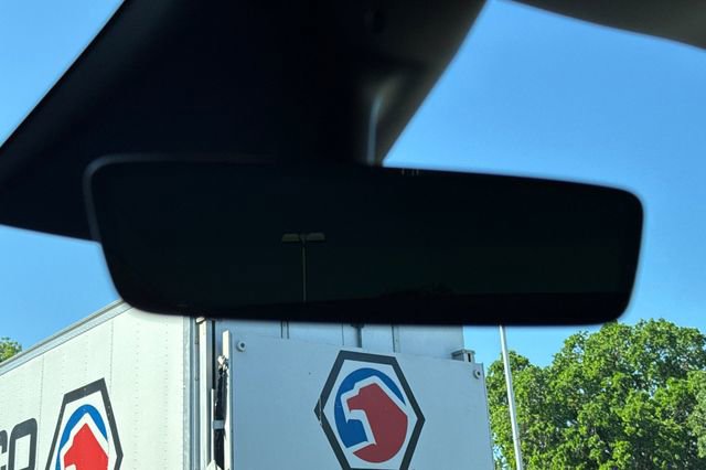 Used 2021 Tesla Model Y Long Range image 25