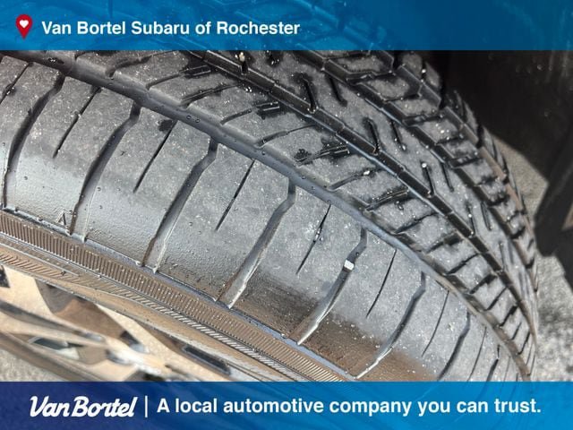 Certified 2023 Subaru Forester Premium AWD/4WD image 10
