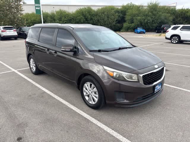 Used 2017 Kia Sedona LX w/ LX Essentials Premium Package FWD image 7