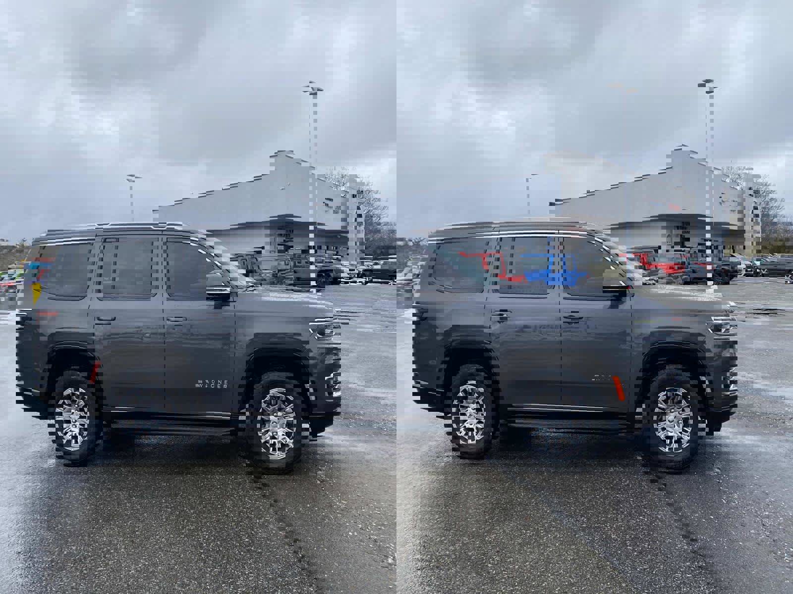 Certified 2022 Jeep Wagoneer Series I w/ Convenience Group I image 2