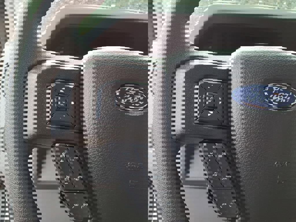 New 2026 Ford E-350 and Econoline 350 Super Duty w/ Power Equipment Group image 46