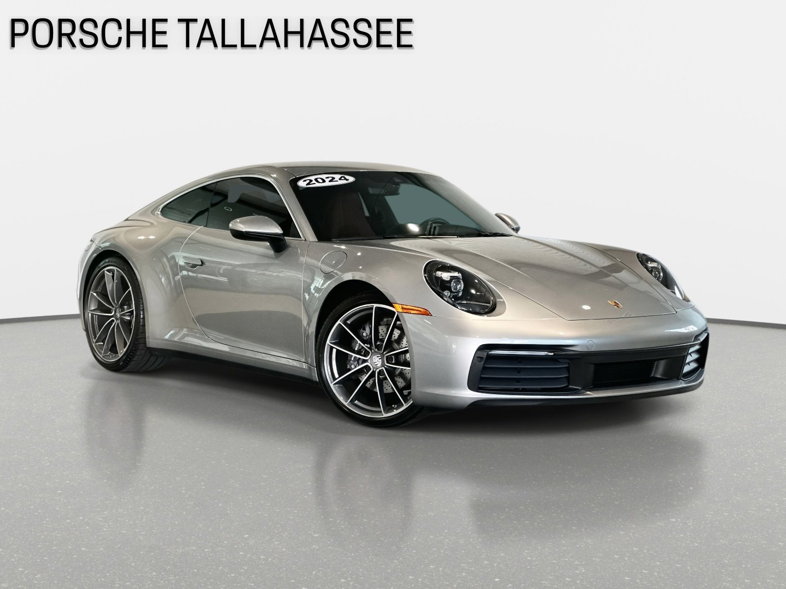 Certified 2024 Porsche 911 Carrera image 9