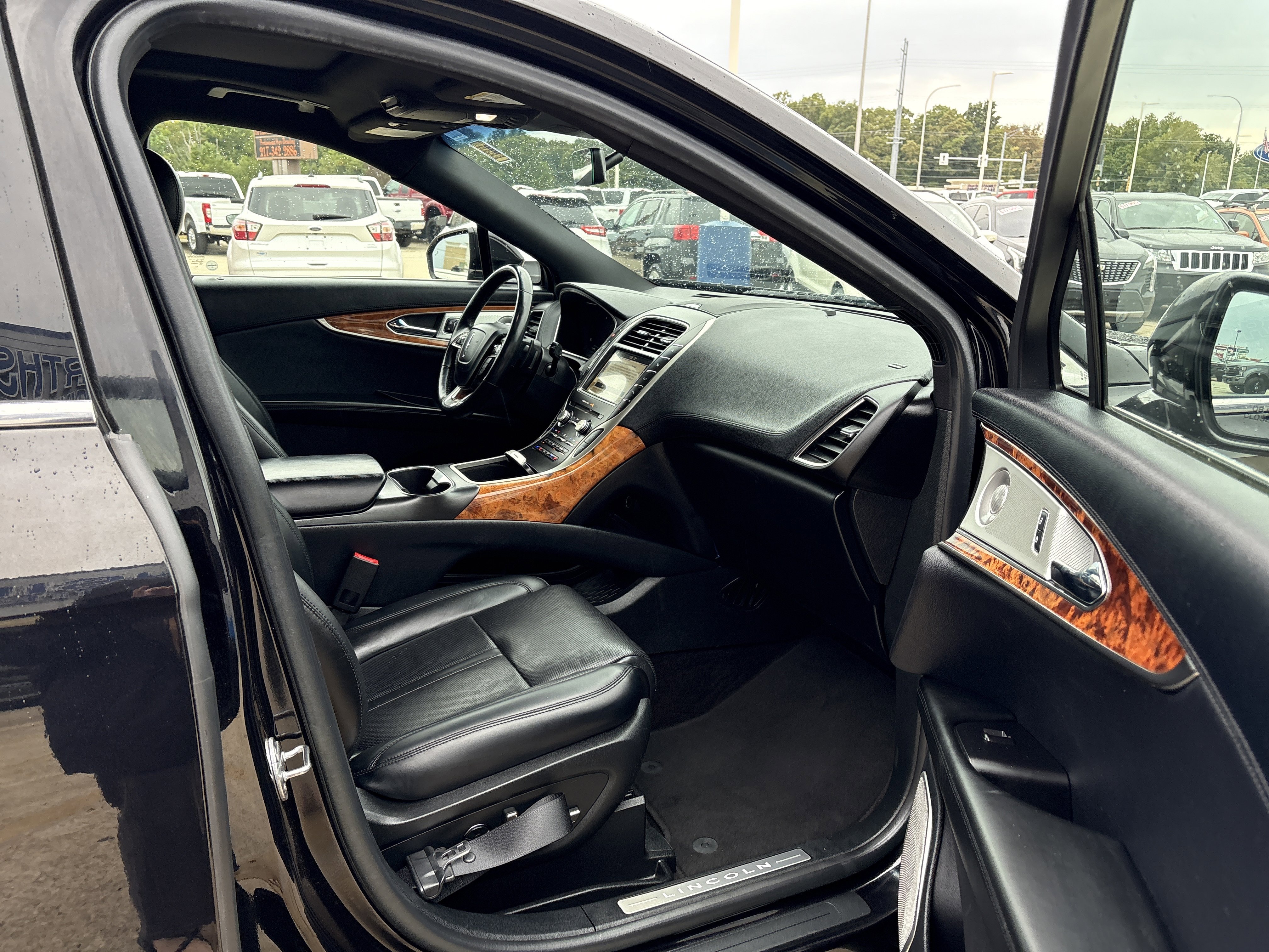 Used 2019 Lincoln Nautilus Reserve w/ Ultimate Package image 8
