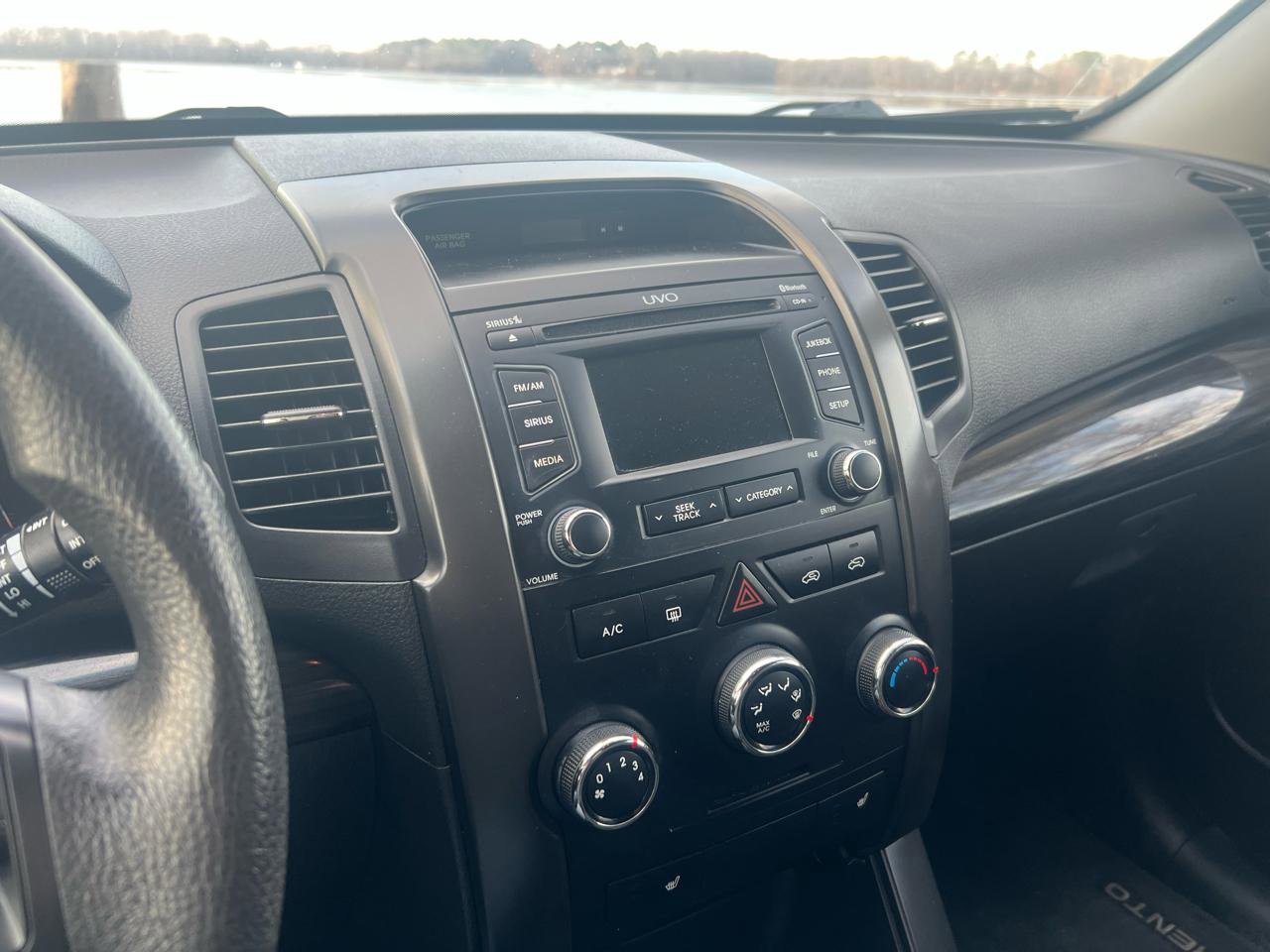 Used 2013 Kia Sorento LX w/ Convenience Pkg image 25