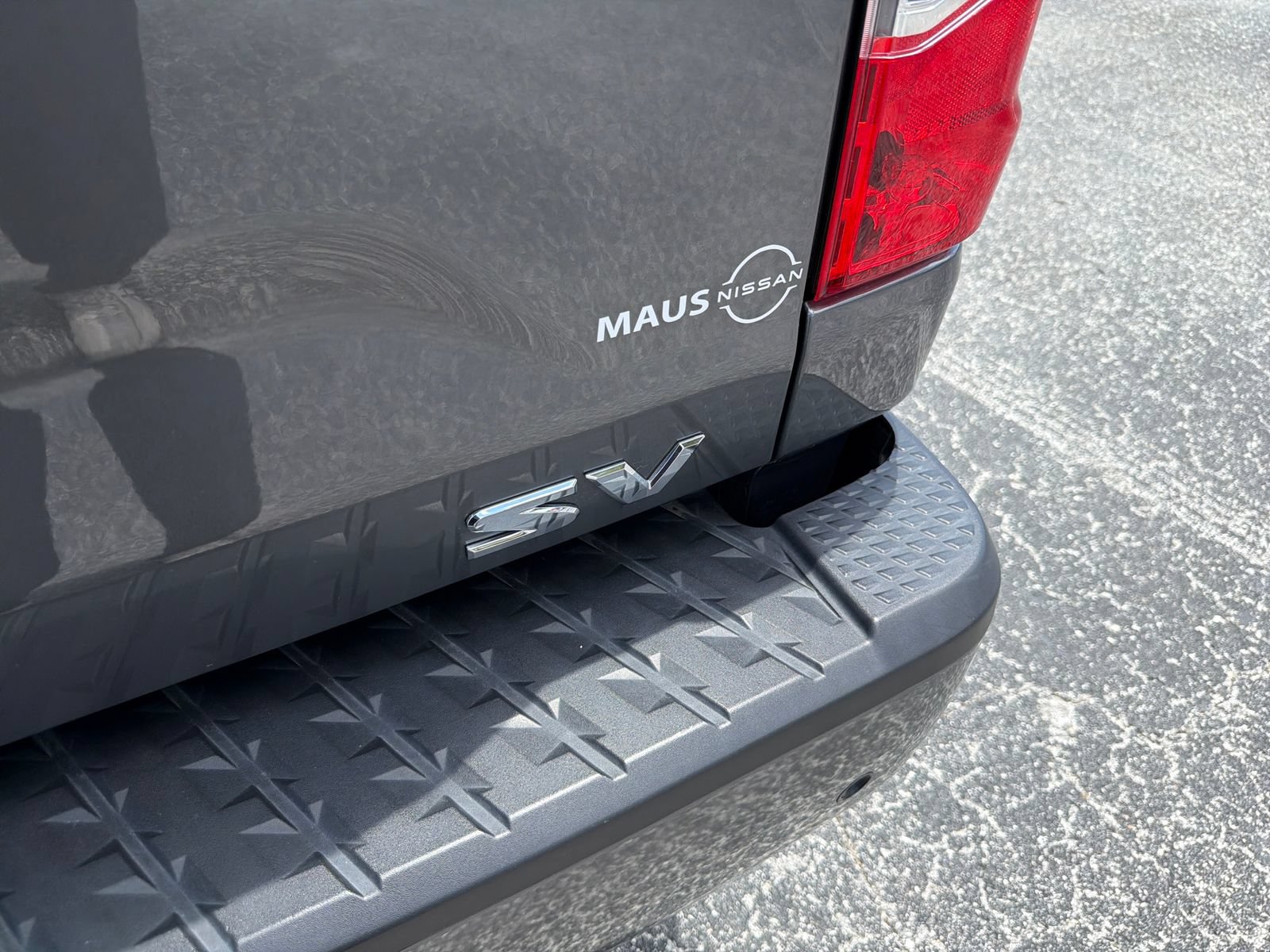 Certified 2023 Nissan Titan SV w/ SV Convenience Package RWD image 36