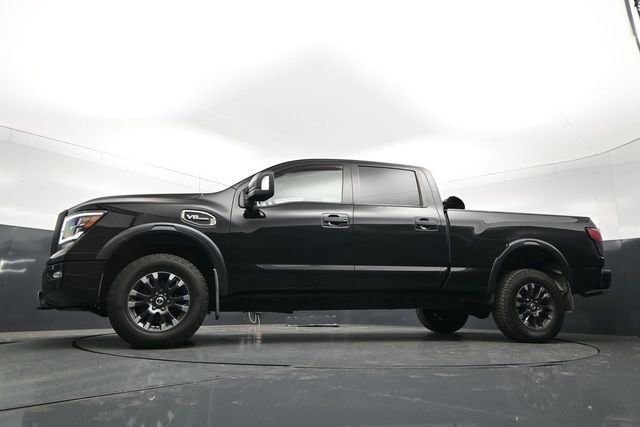 Used 2020 Nissan Titan PRO-4X w/ Pro-4x Convenience Package AWD/4WD image 25