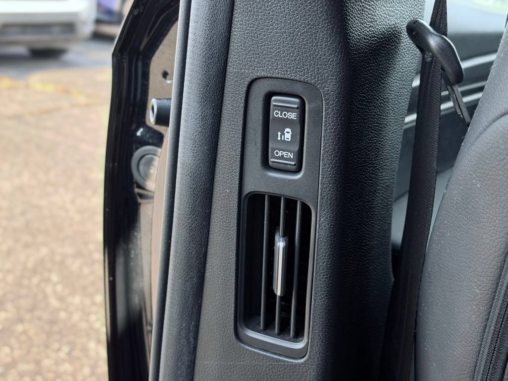 Certified 2025 Honda Odyssey Sport-L image 32