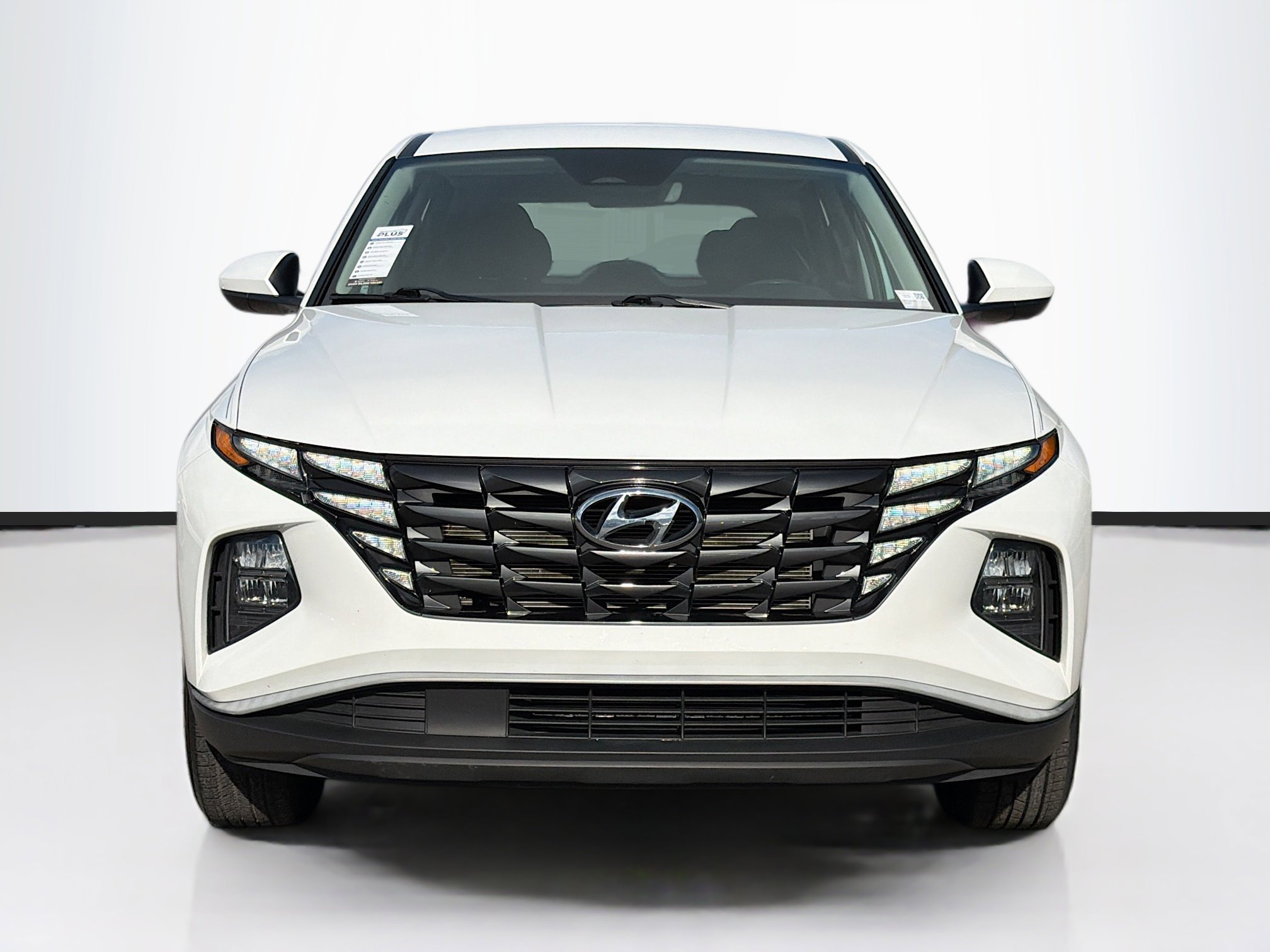 Used 2023 Hyundai Tucson SE image 8