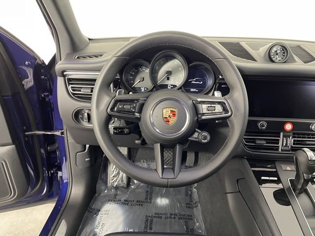 New 2025 Porsche Macan S image 36