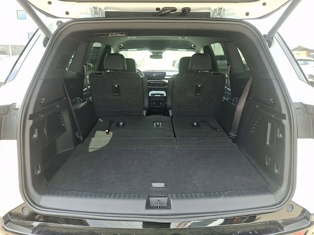 Certified 2025 Buick Enclave Sport Touring w/ Super Cruise Package AWD/4WD image 35