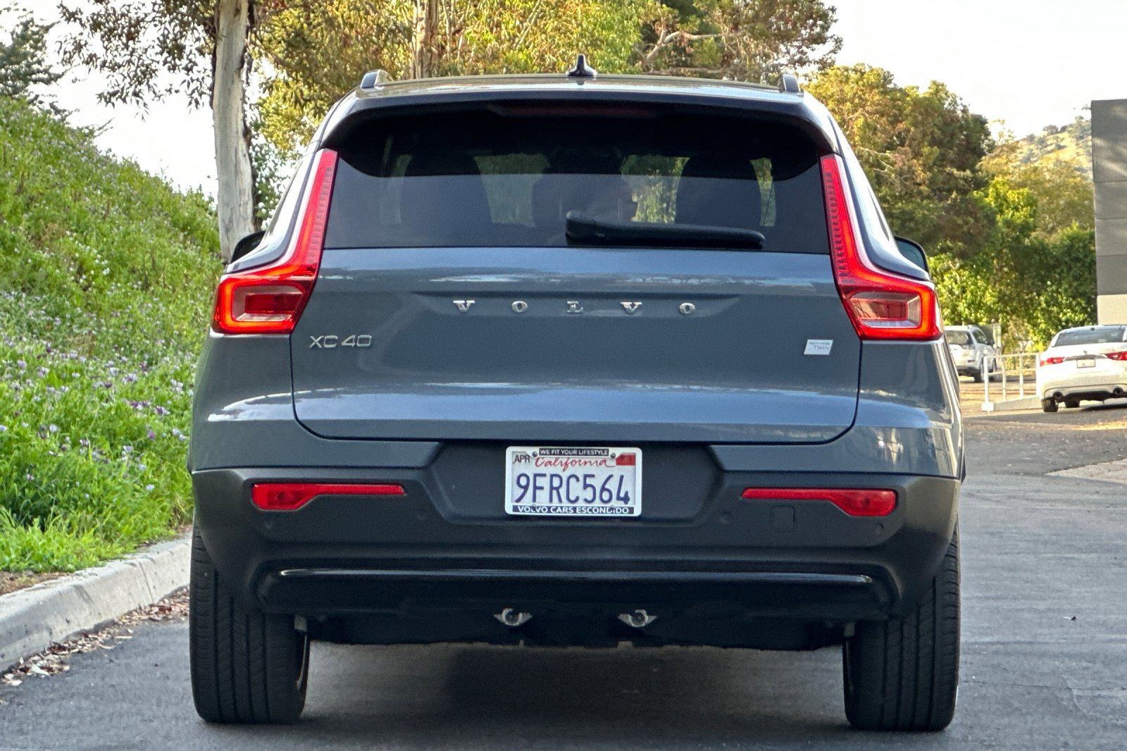 Certified 2023 Volvo XC40 Recharge Plus image 5