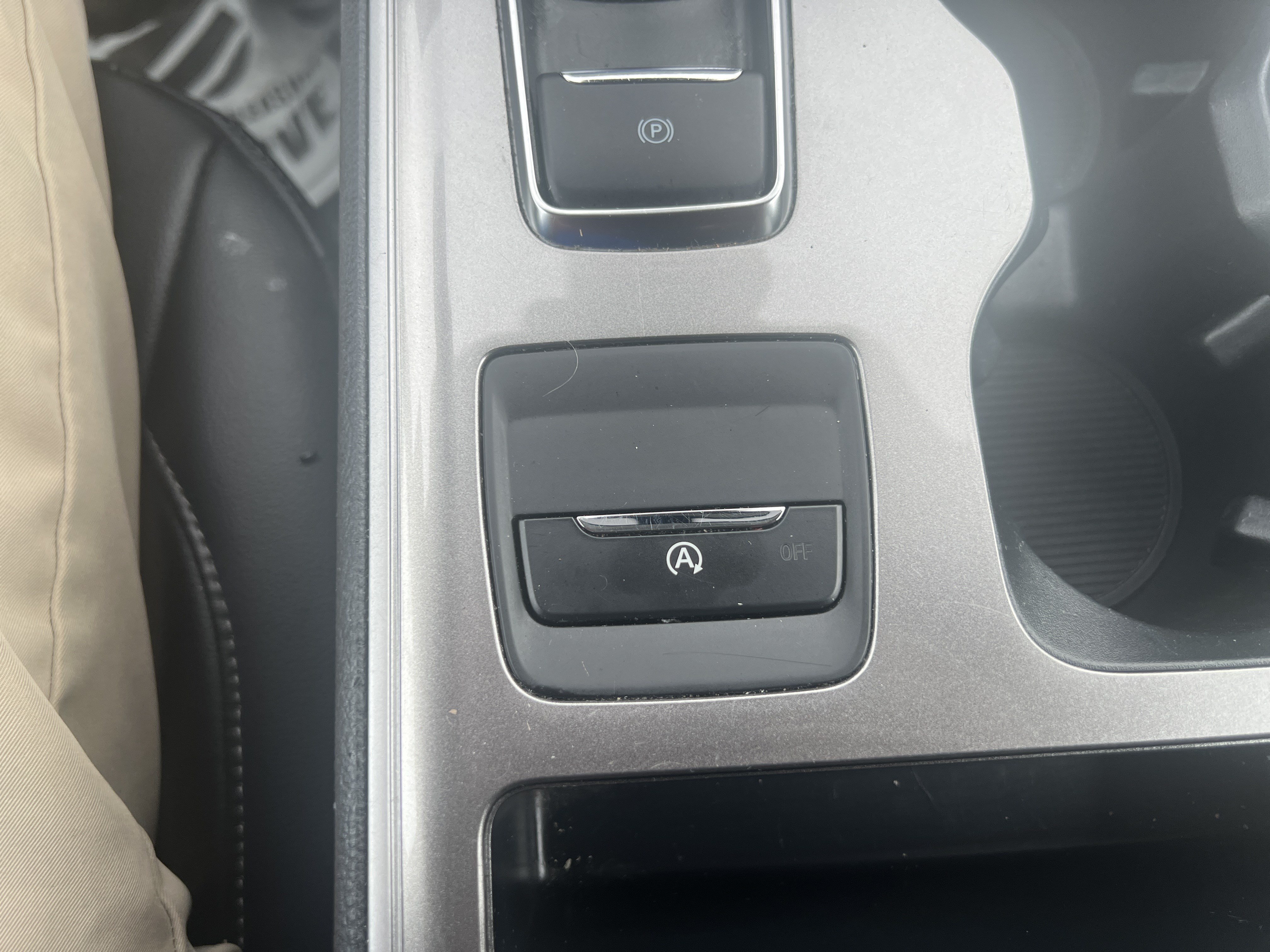 Used 2024 Ford Edge SEL AWD/4WD image 30