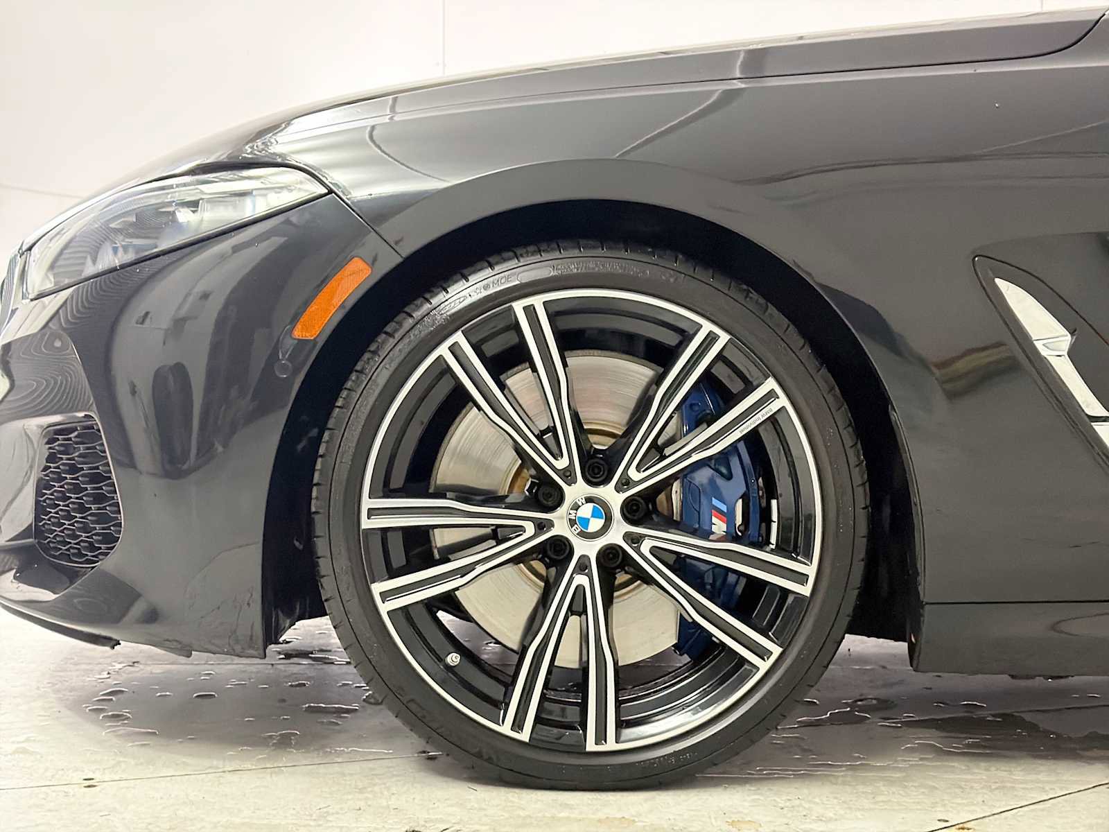 Used 2019 BMW M850i xDrive M850i xDrive w/ Comfort Seating Package image 18