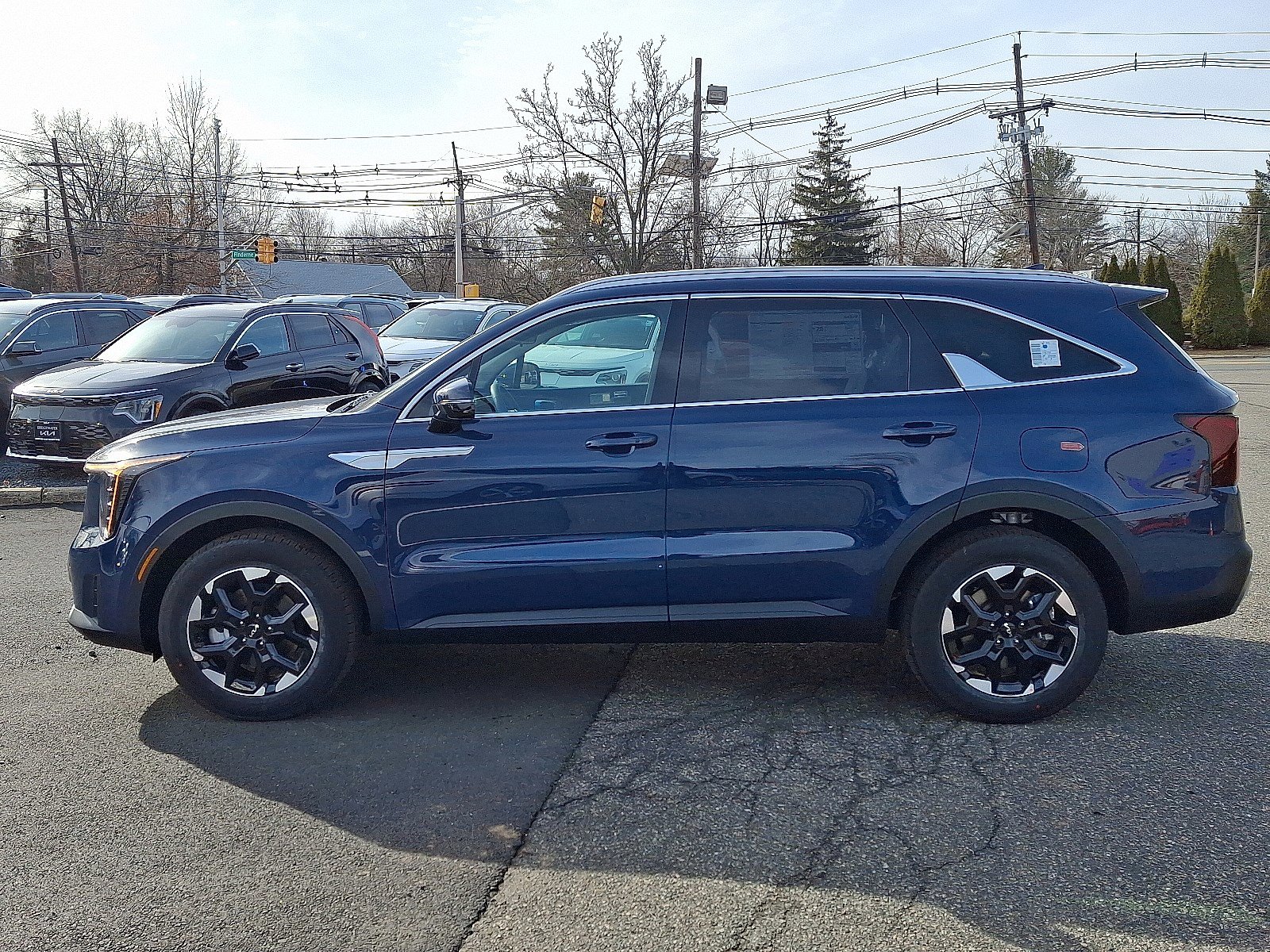 New 2026 Kia Sorento S w/ S Panoramic Sunroof Package image 4