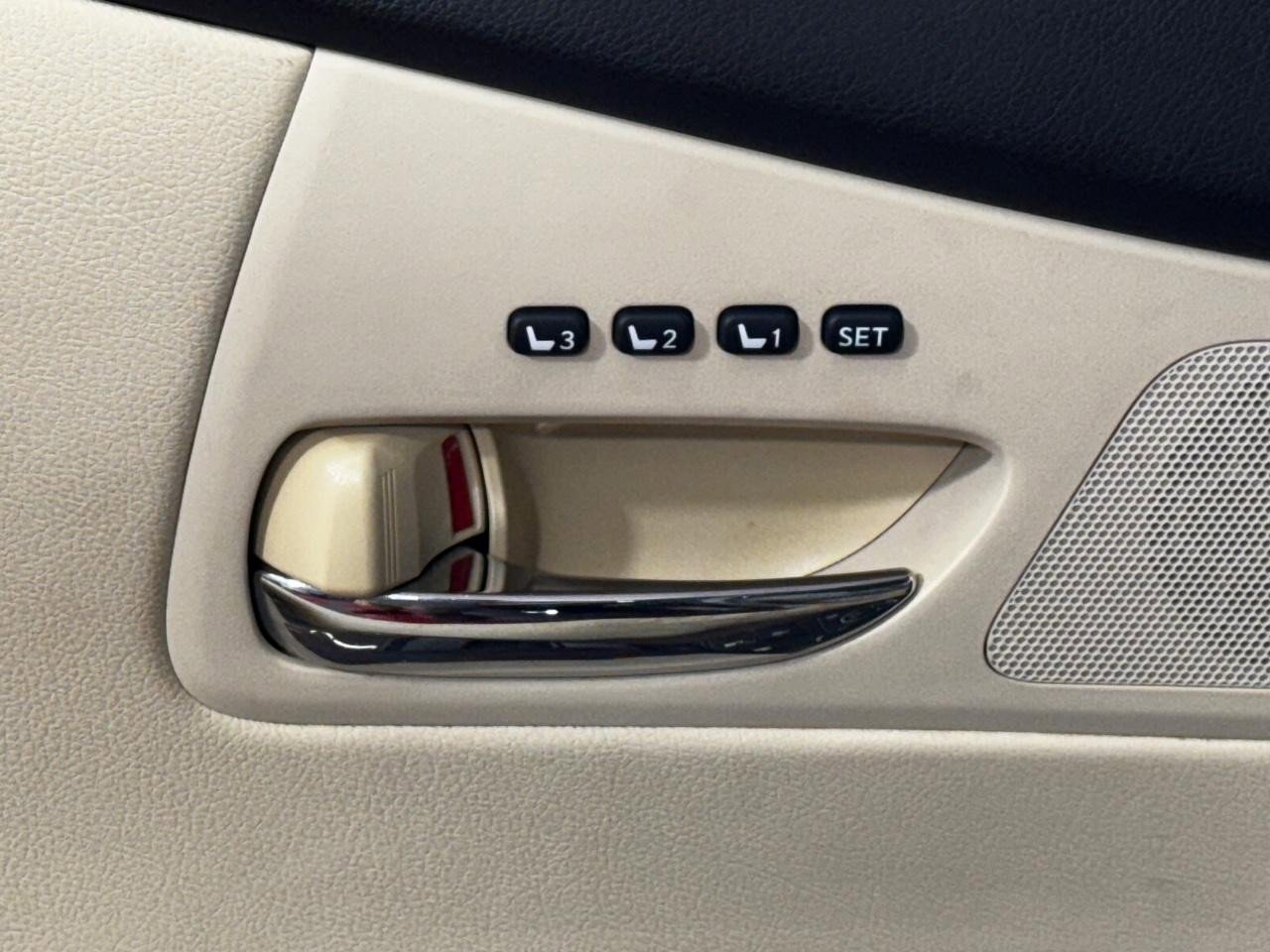 Used 2013 Lexus RX 350 2WD image 15