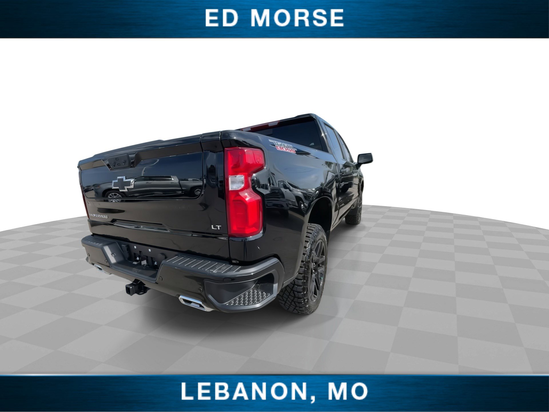 Used 2026 Chevrolet Silverado 1500 LT Trail Boss w/ LT Trail Boss Premium Package AWD/4WD image 8