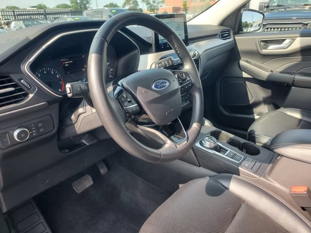 Used 2022 Ford Escape SEL AWD/4WD image 12