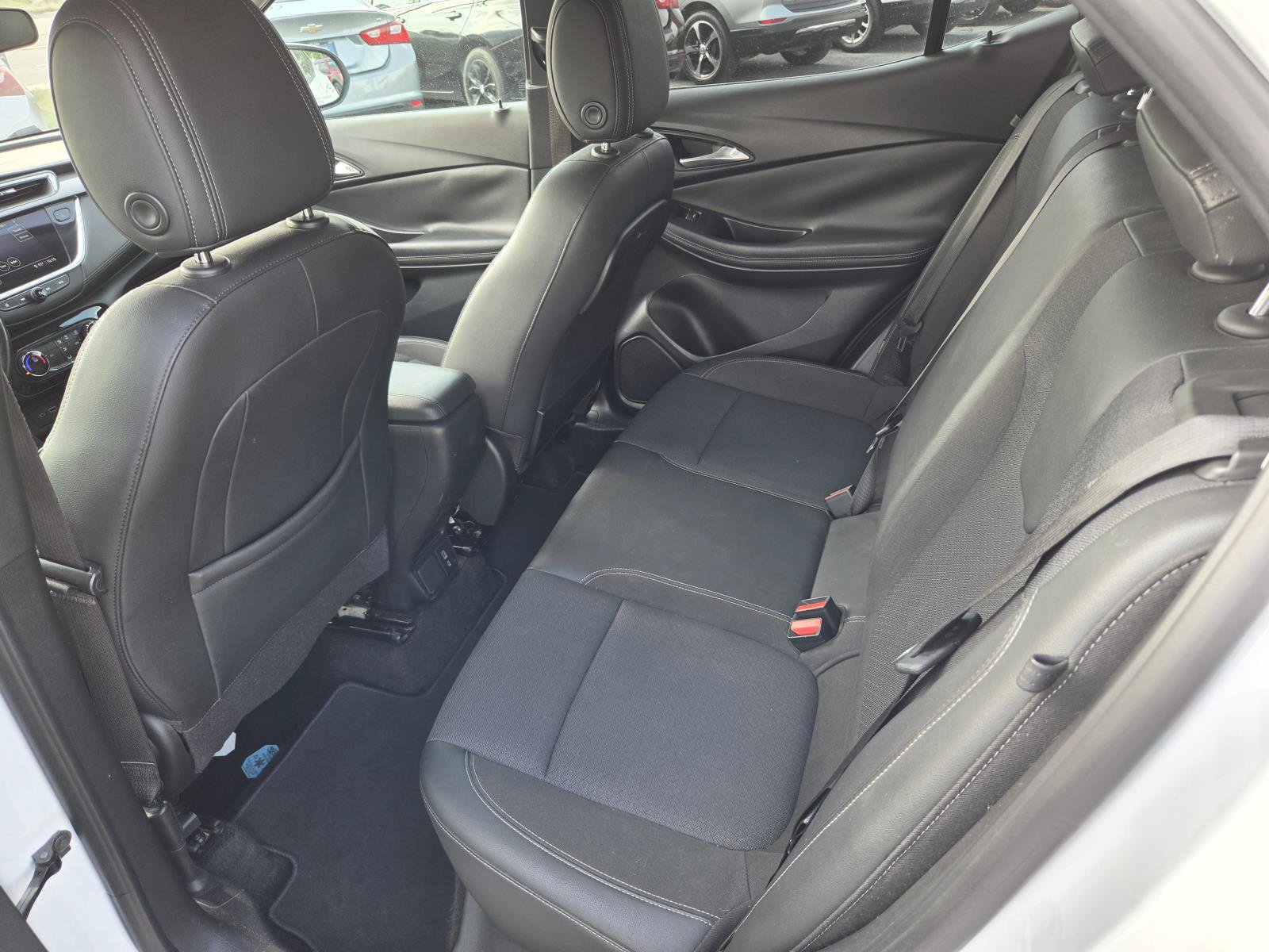 Used 2020 Buick Encore GX Preferred FWD image 13