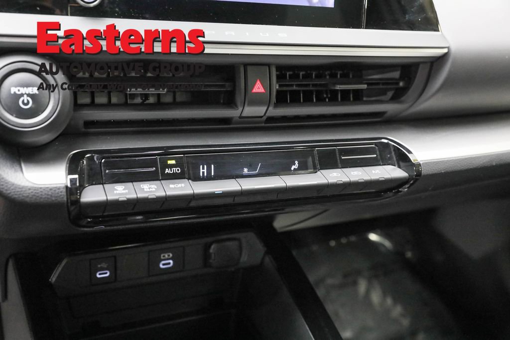 Used 2024 Toyota Prius LE image 20