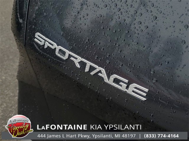 Certified 2025 Kia Sportage EX image 8