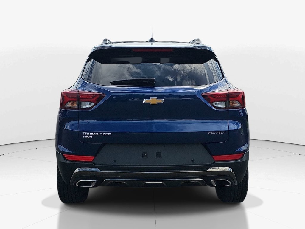 Used 2023 Chevrolet TrailBlazer ACTIV w/ Convenience Package AWD/4WD image 7