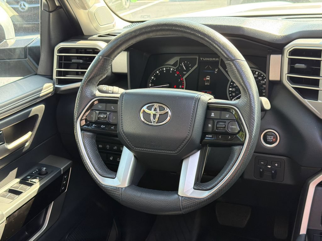 Used 2022 Toyota Tundra Limited AWD/4WD image 28