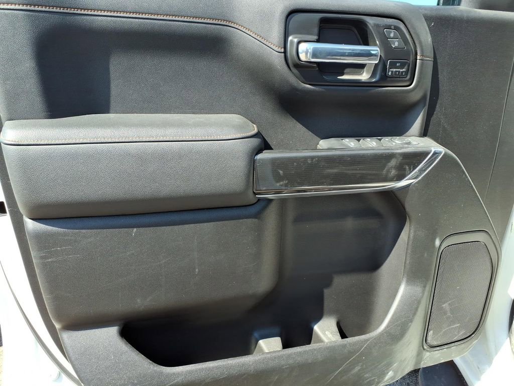 Used 2021 GMC Sierra 1500 AT4 image 11