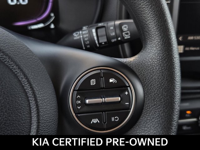 Certified 2025 Kia Soul LX w/ LX Technology Package FWD image 29