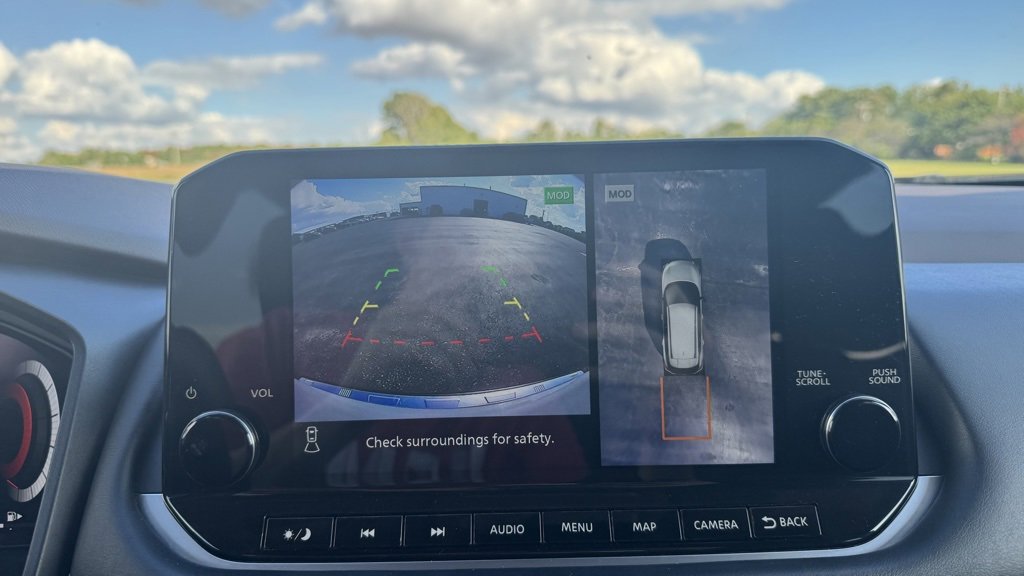 Used 2022 Nissan Rogue Platinum w/ Head-Up Display Package image 28