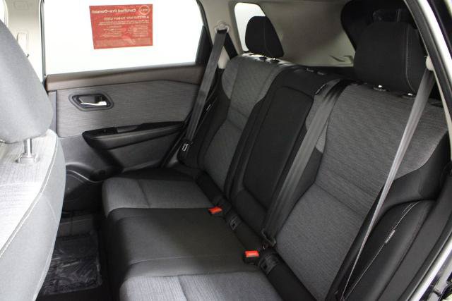 Certified 2022 Nissan Rogue SV FWD image 21